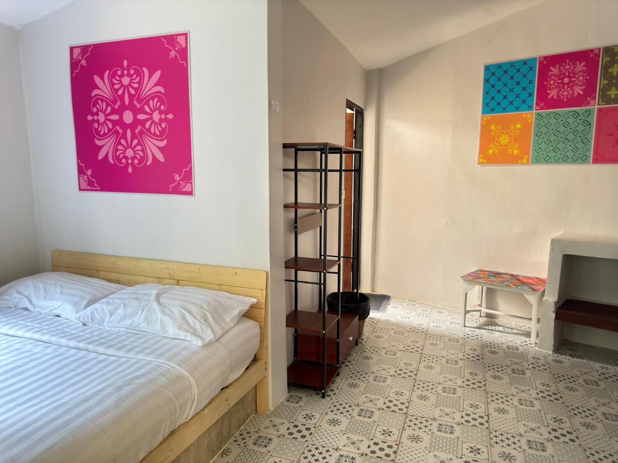Shaya Homestay & Dorms Пай Экстерьер фото